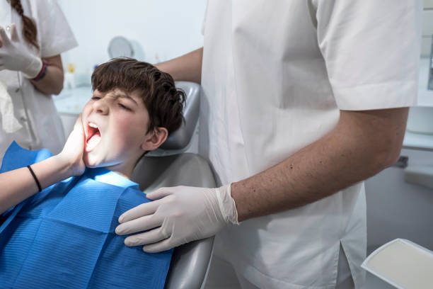 Best Mobile Emergency Dentist in West Dundee, IL